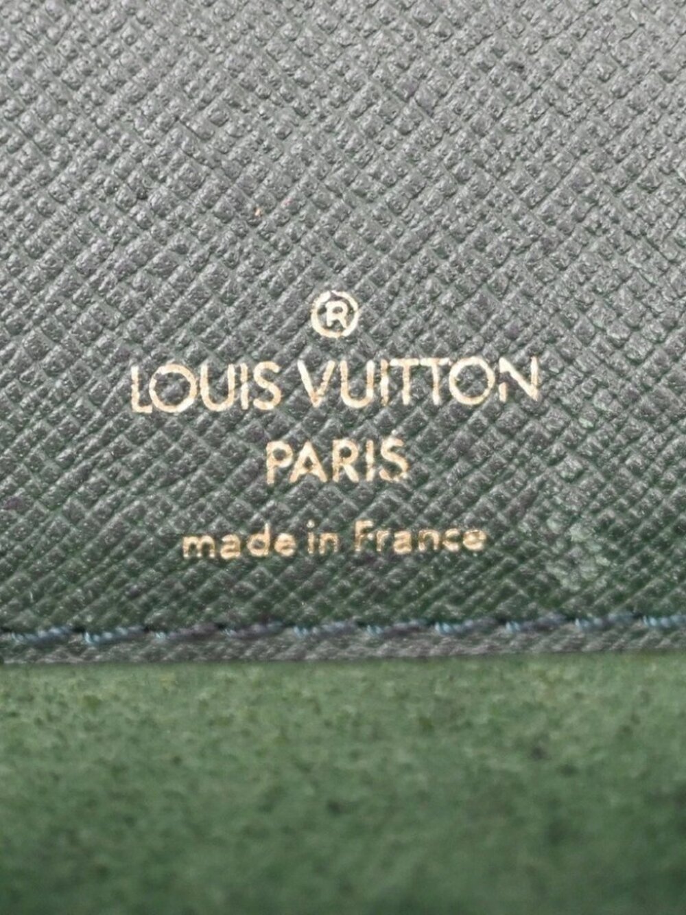 LOUIS VUITTON Taiga Tashkent Business Bag Epicea - Picture 11 of 14
